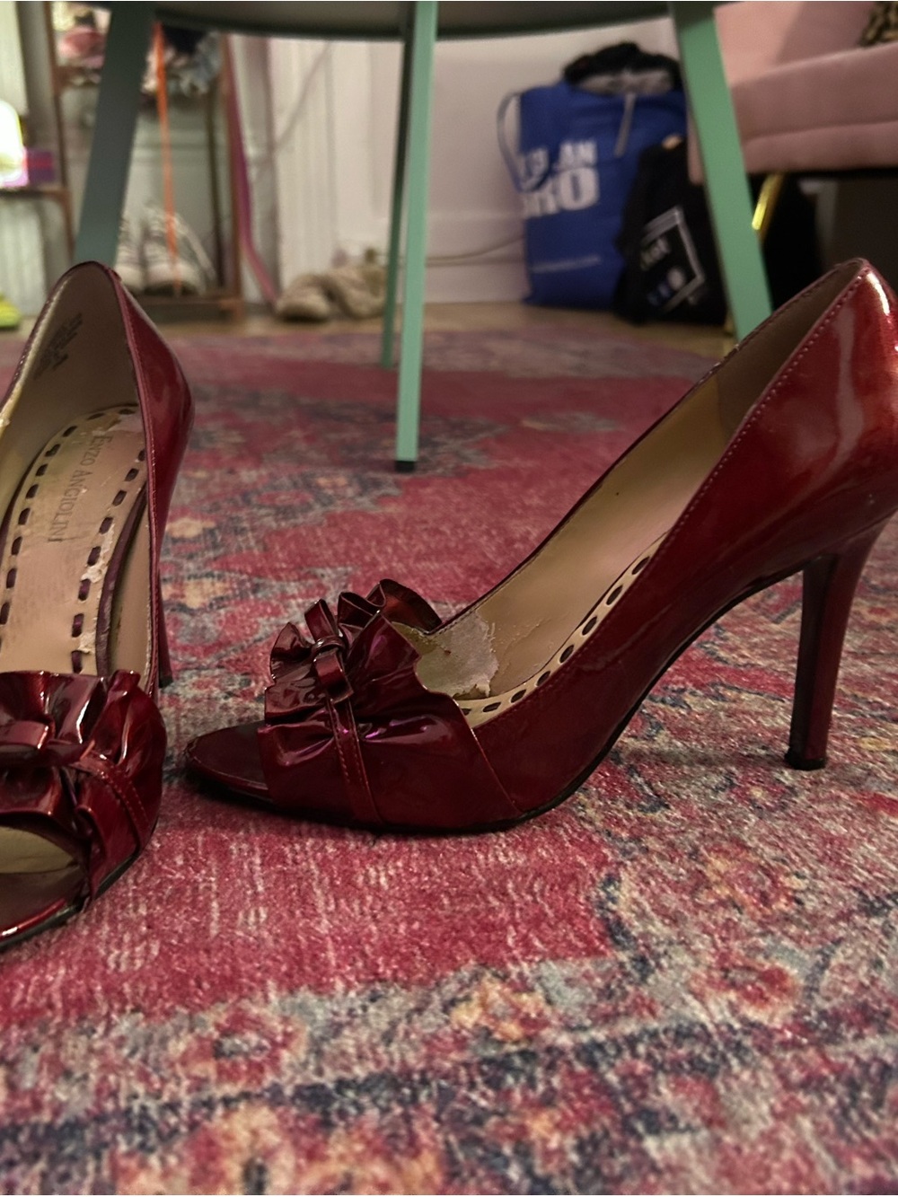 Enzo Angiolini Burgundy Patent Bow Heels 🍷 Size 7.5